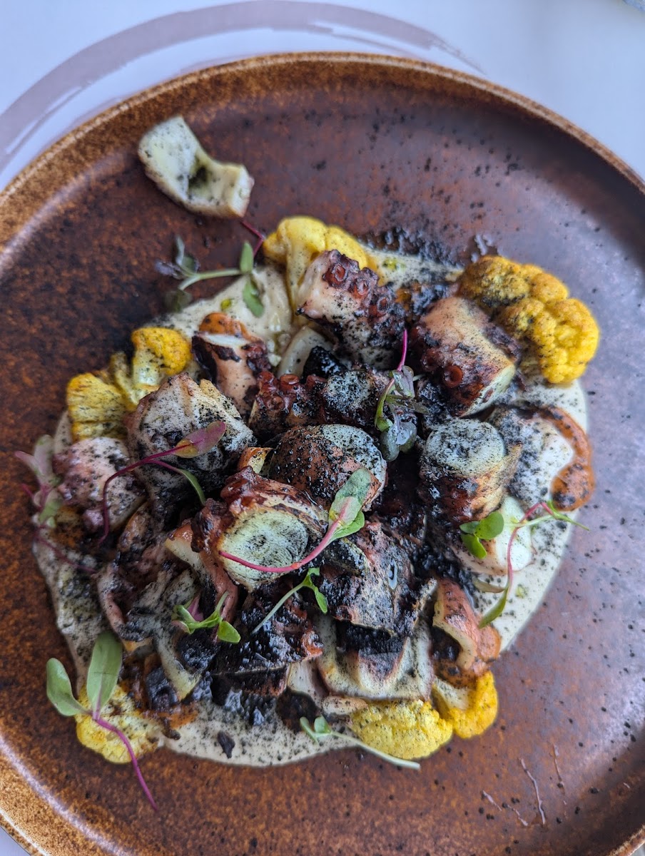 Seanatra Lounge Bar & Restaurant-9